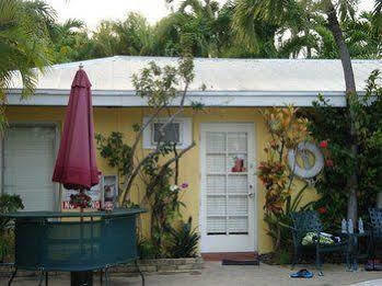 Alexander Palms Court Hotel Key West Eksteriør billede